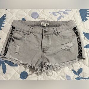 🩶 Others Follow Light Gray Distressed Shorts with Chain Detail